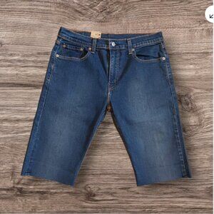 Levi’s Mens 511 Denim Jean Short Size 32 Slim Fit 12" inseam Cut Off  Frayed Hem
